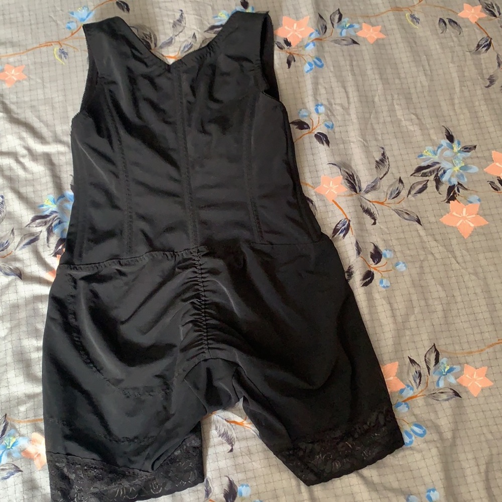 Ardyss shape wear - Picture 2 of 4